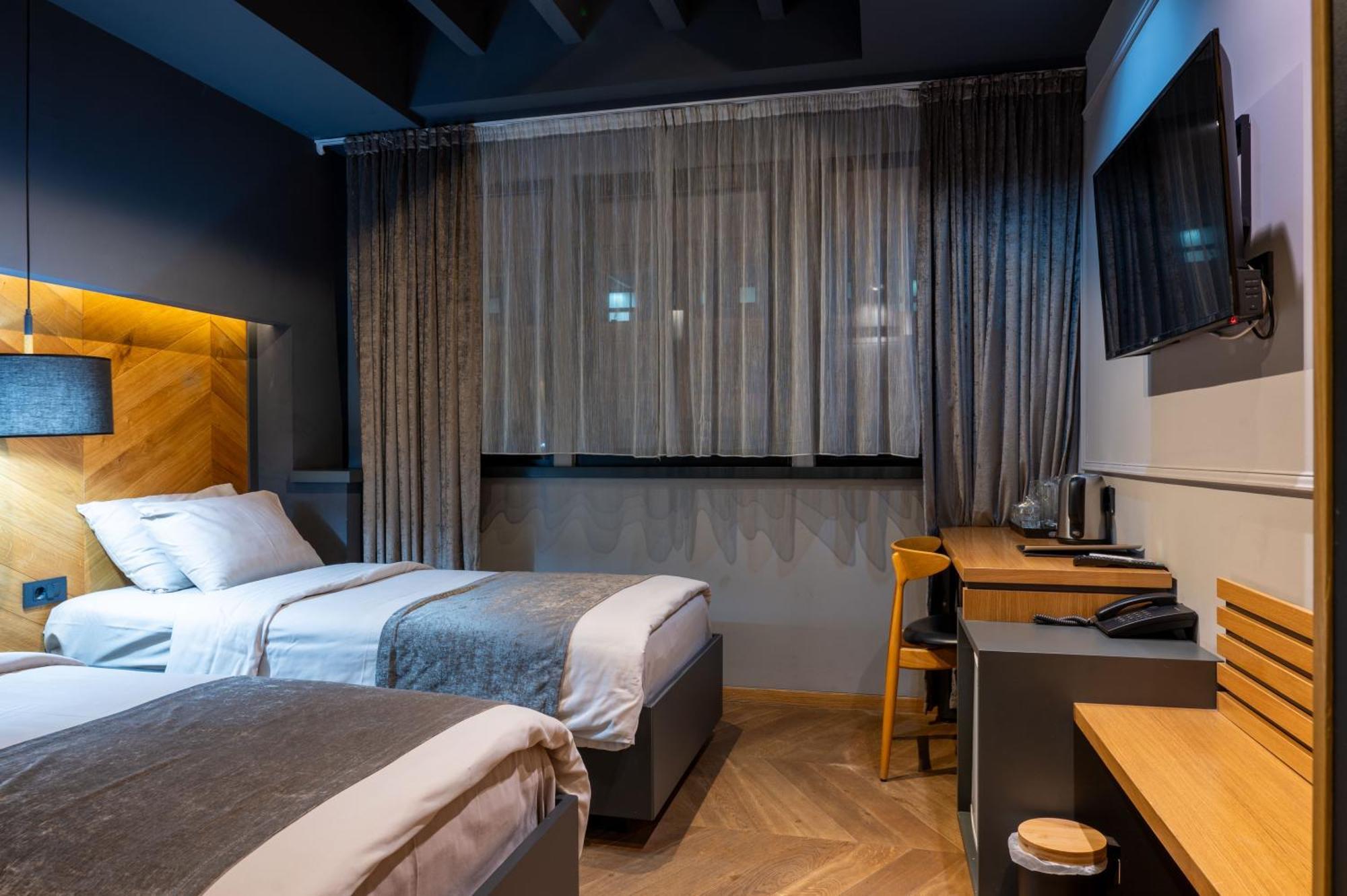 סקופיה Hotel London B&B מראה חיצוני תמונה