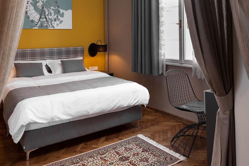 סקופיה Hotel London B&B חדר תמונה