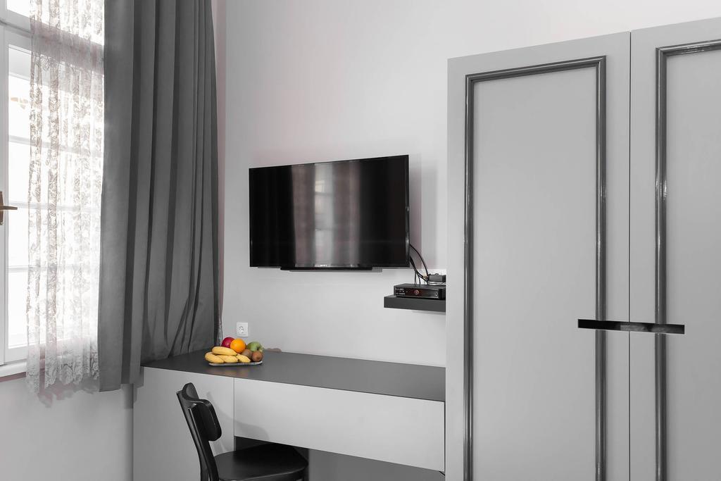 סקופיה Hotel London B&B חדר תמונה