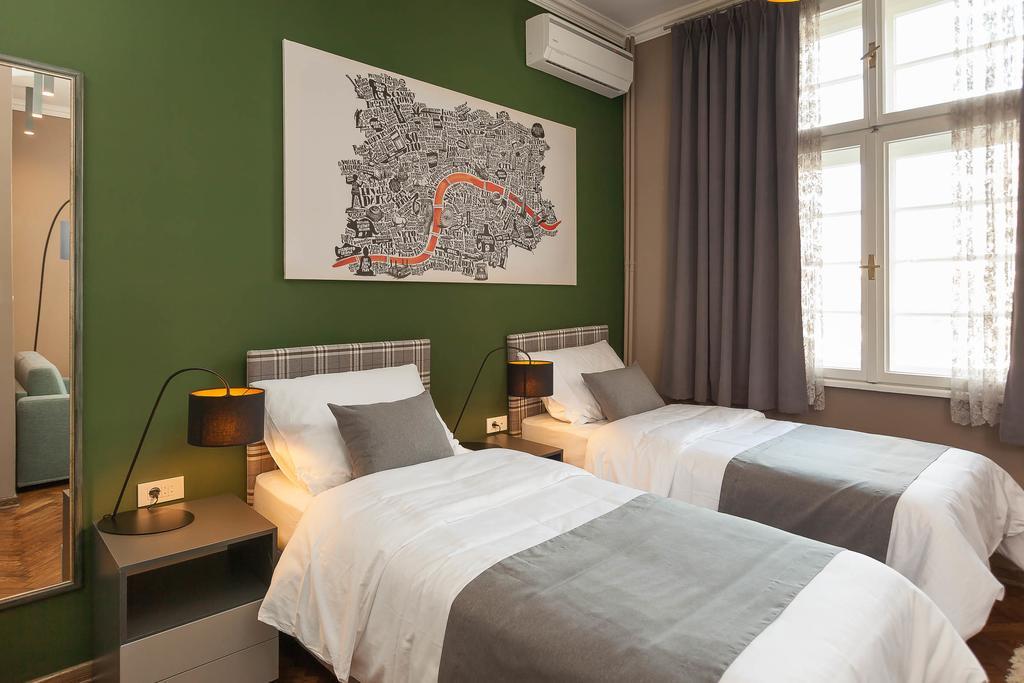 סקופיה Hotel London B&B חדר תמונה
