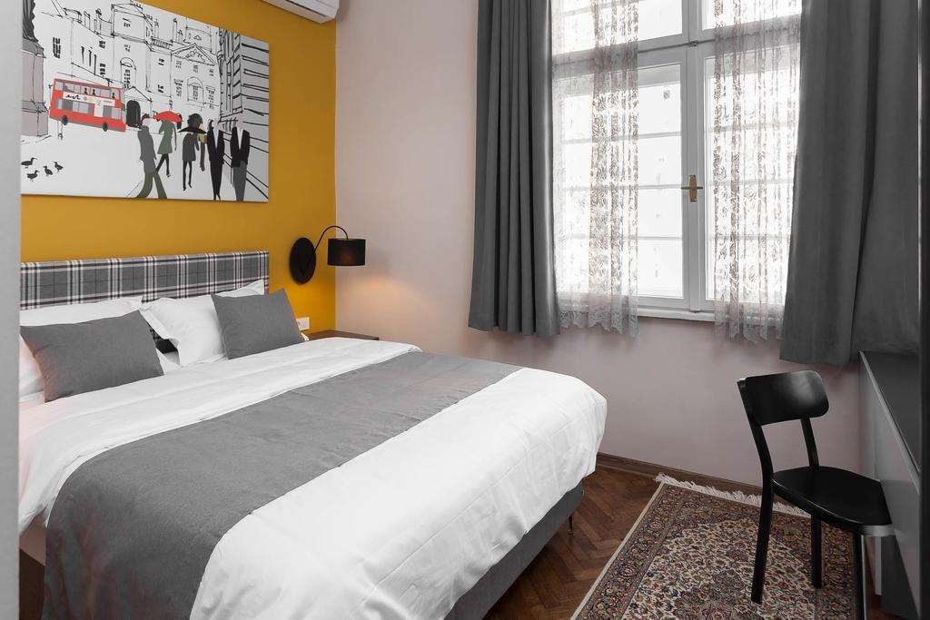 סקופיה Hotel London B&B חדר תמונה